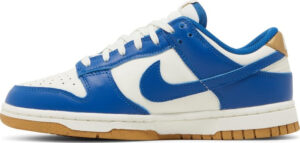 Wmns Dunk Low Kansas City Royals FB7173-141