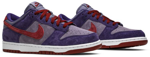 Dunk Low Retro Vol. 1 SP  Plum  Cu1726-500