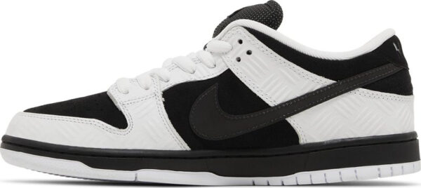 TIGHTBOOTH x Dunk Low SB FD2629-100