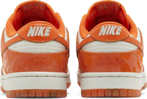 Wmns Dunk Low  Cracked Orange  FN7773-001