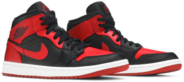 Air Jordan 1 Mid  Banned  2020 554724-074