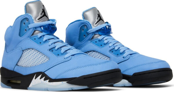 Air Jordan 5 Retro  UNC  DV1310-401