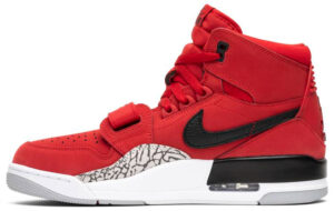 Jordan Legacy 312 Toro AV3922-601