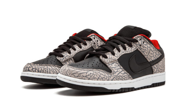 Supreme x Dunk Low Pro SB  Black Cement  304292-131