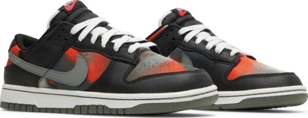 Dunk Low  Graffiti Pack   Black Red  DM0108-001