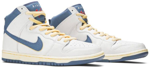 Atlas x Dunk High SB  Lost At Sea  CZ3334-100