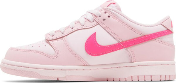 Dunk Low  Triple Pink  DH9756-600