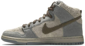 Dunk High Premium SB Tauntaun 313171-020