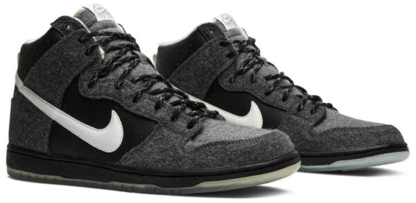 Dunk High SB Premier  Petoskey  645986-010