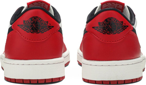 Air Jordan 1 Retro Low OG  Chicago  705329-600