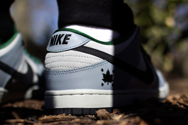 Dunk Low Premium SB  Maple Leaf  313170-021