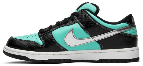 Diamond Supply Co. x Dunk Low Pro SB  Tiffany  304292-402