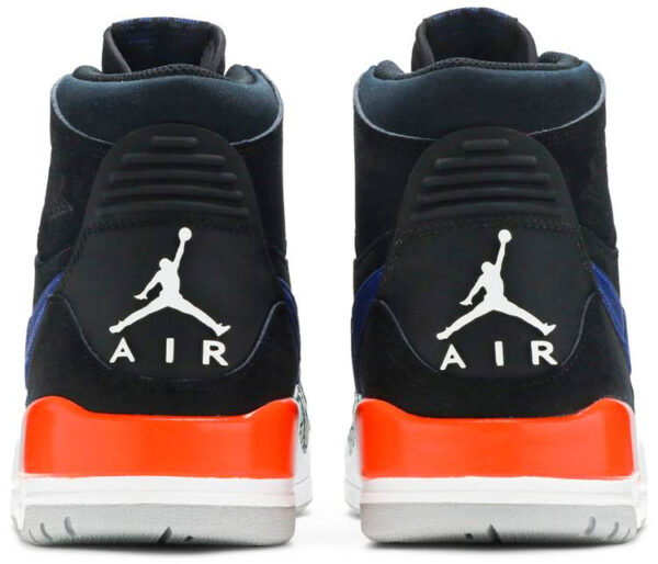 Jordan Legacy 312  Knicks  AV3922-048