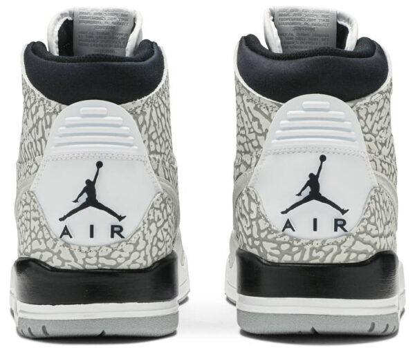 Jordan Legacy 312  Flip  AV3922-100