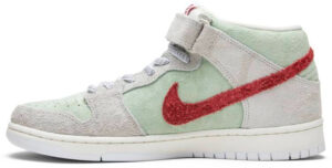 SB Dunk Mid White Widow AQ2207-163