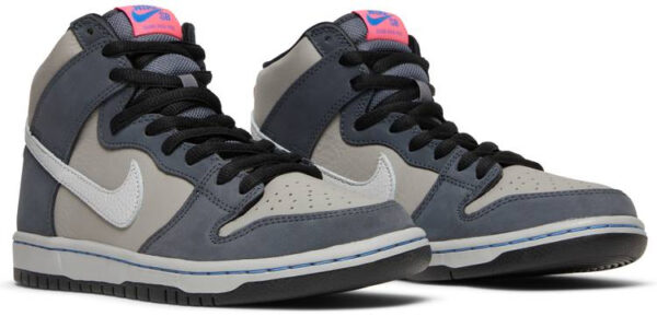 Dunk High Pro SB  Medium Grey  DJ9800-001