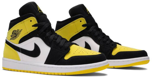 Air Jordan 1 Mid SE  Yellow Toe  852542-071