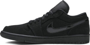 Air Jordan 1 Low Triple Black 553558-056