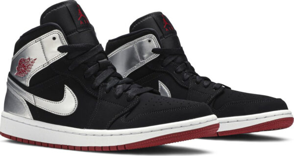 Air Jordan 1 Mid  Johnny Kilroy  554724-057