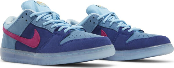 Run The Jewels x Dunk Low SB  4/20  DO9404-400