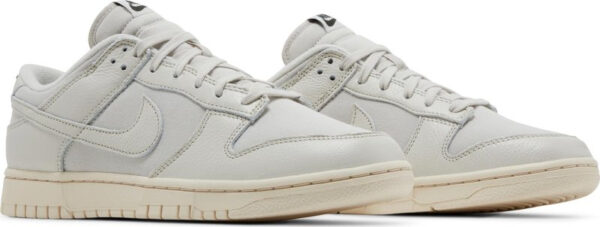 Dunk Low Premium  Light Orewood Brown  DZ2538-100