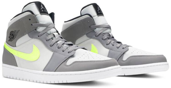 Air Jordan 1 Mid  Gun Smoke Volt  554724-072