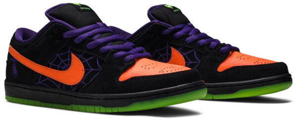 Dunk Low SB  Night of Mischief  BQ6817-006