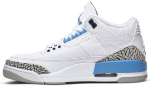 Air Jordan 3 Retro UNC CT8532-104