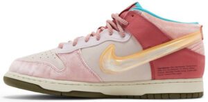 Social Status x Dunk Mid Strawberry Milk DJ1173-600