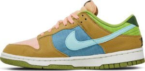 Dunk Low Sun Club Arctic Orange Sanded Gold DM0583-800