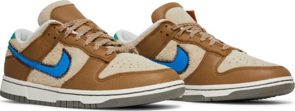 size? x Dunk Low  Dark Driftwood  DO6712-200