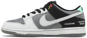 Dunk Low SB Camcorder CV1659-001