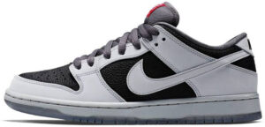 Atlas x Dunk Low Premium SB Wolf Grey 504750-020