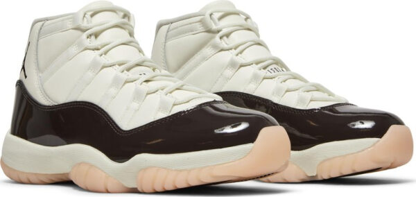 Wmns Air Jordan 11 Retro  Neapolitan  AR0715-101