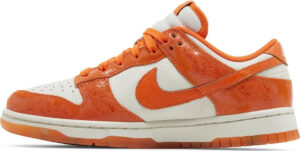 Wmns Dunk Low Cracked Orange FN7773-001