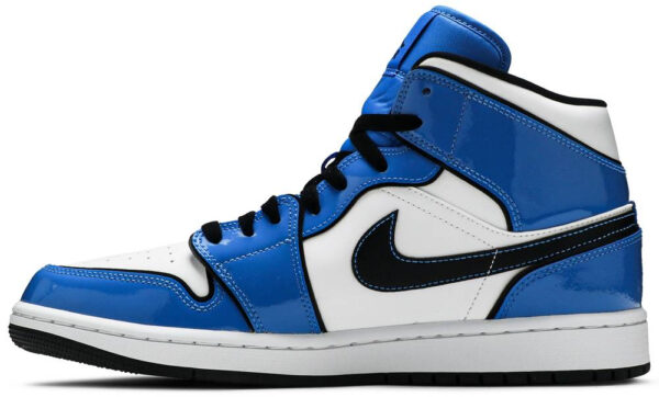 Air Jordan 1 Mid SE  Signal Blue  DD6834-402